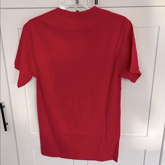 Disney Red Mickey Mouse Men's T-Shirt - Picture 4 of 5